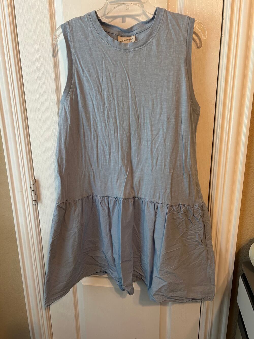 Light Blue Short Sleeveless Dress Universal Thread Size L